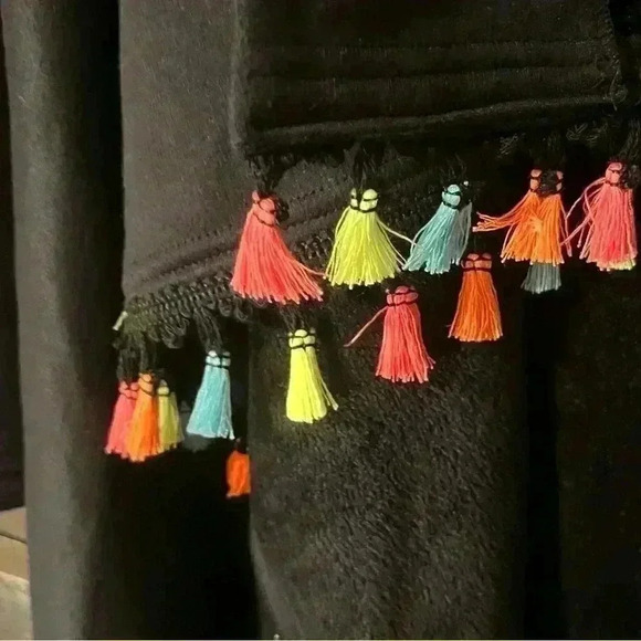 L&B Black Kimono with Neon Tassels NWT - Picture 2 of 8